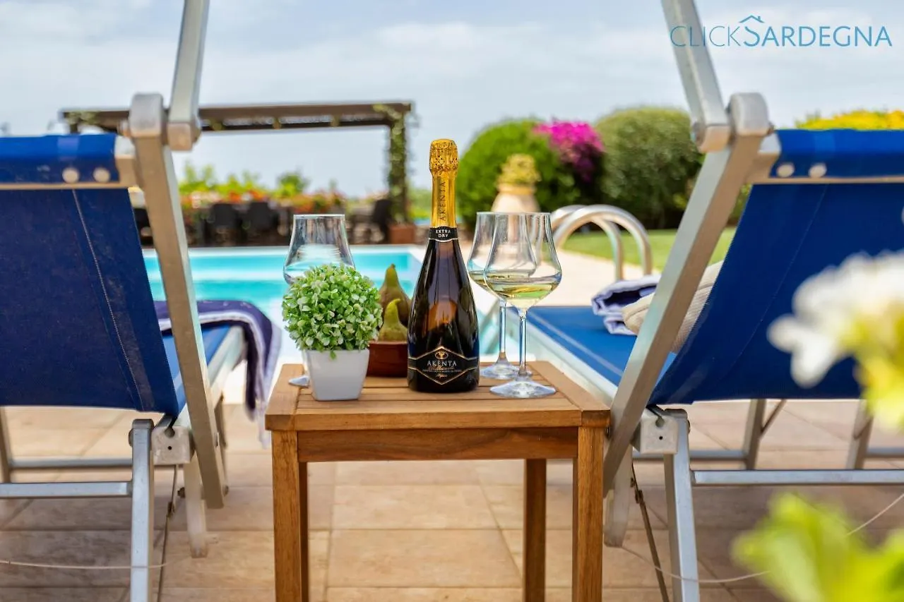 Clicksardegna Villa Emanuel Ad Alghero Con Vista Mare Spettacolare, Piscina Indipendente Per 8 Persone