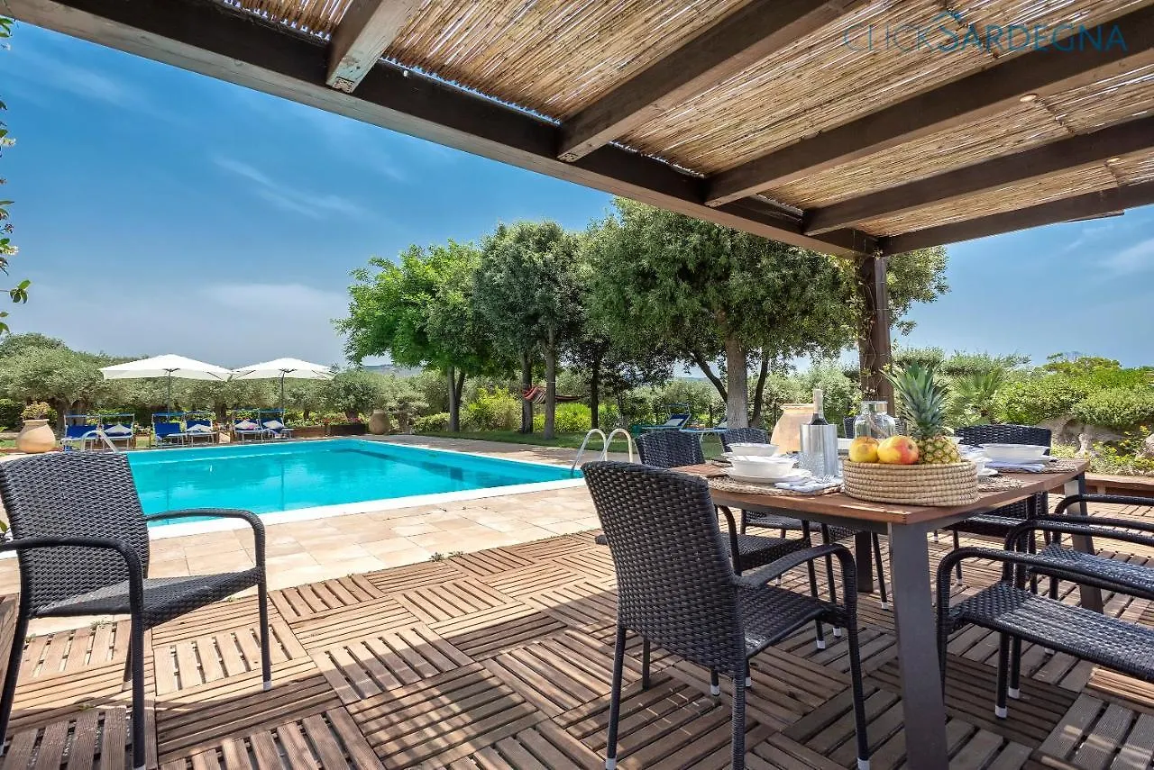 Clicksardegna Villa Emanuel Ad Alghero Con Vista Mare Spettacolare, Piscina Indipendente Per 8 Persone